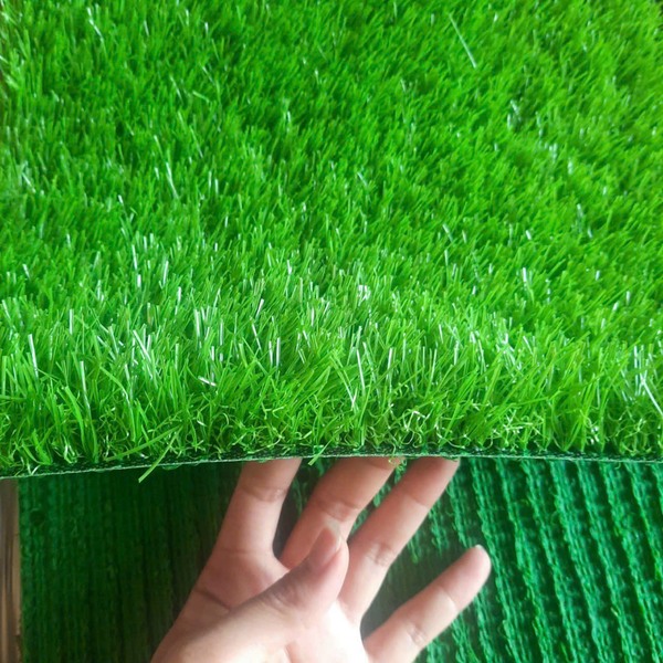 Làm Sân Bóng: Lựa Chọn Cỏ Nhân Tạo và Chi Phí Thi Công Sân Bóng Đúng Chuẩn